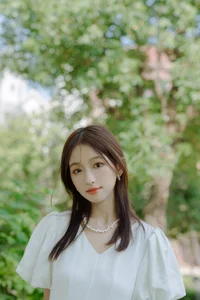 Captivating Visual Narrative: YiTuYu Art Language Vol.5653 with Yu Er - image 7