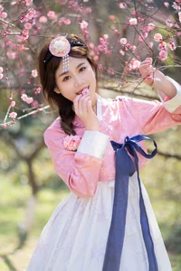 Aesthetic Visuals: YiTuYu Art Language Vol.5802 Featuring Pao Fu Xiao Fang - image 13