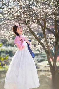 Aesthetic Visuals: YiTuYu Art Language Vol.5802 Featuring Pao Fu Xiao Fang - image 8