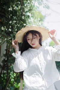 Sophisticated Aesthetics: YiTuYu Art Language Vol.6925 Featuring Mu You You - image 14