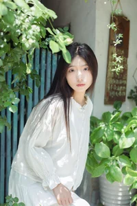 Sophisticated Aesthetics: YiTuYu Art Language Vol.6925 Featuring Mu You You - image 6