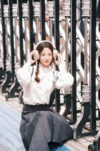 Capturing Modern Beauty: YiTuYu Art Language Vol.5772 YYYY Portrait Collection - image 28