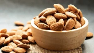 Top 5 Nutrient-Rich Seeds and Nuts to Boost Eye Health and Naturally Prevent Vision Aging for a Clearer Future - image 7