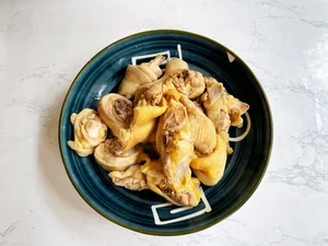 Healthy Braised Chicken with Shiitake Mushrooms: A Vitamin D-Rich Superfood Meal - image 1