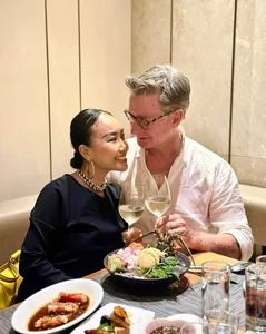Vietnamese Celebrities and Their Western Husbands: A Look at Inspiring Cross-Cultural Marriages - image 3