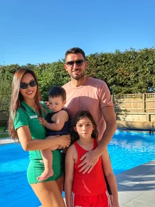 Vietnamese Celebrities and Their Western Husbands: A Look at Inspiring Cross-Cultural Marriages - image 1