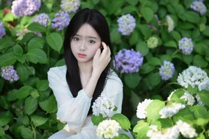 YiTuYu Art Language Vol.7248: Featuring Model Shi Yuan - image 0