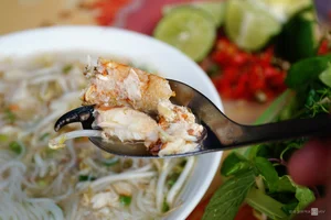 Ha Long Bay 2024 Travel Guide: Top 10 Activities, Dining, and Cruises - image 3