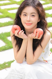 YiTuYu Art Language Vol.7582 Featuring Luo Xin Xin: A Masterclass in Contemporary Portrait Photography - image 9