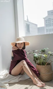 Korean Model An Seo Rin Captivates in Latest Swimwear Studio Photoshoot - image 8