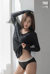 Korean Model An Seo Rin Captivates in Latest Swimwear Studio Photoshoot - image 42
