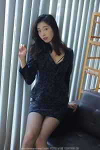 IESS No.1662 Xiao Jiu: Sophisticated Style and Professional Fashion Photography - image 5