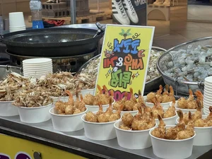 A Guide to the Vibrant Street Food Culture of Seoul, South Korea - image 11