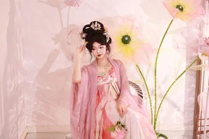 Modern Aesthetic Mastery: Art Language Vol.5858 Featuring KaiLin Jiang - image 4