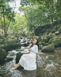 MC Khanh Vy Stuns Fans with Ethereal Goddess-Inspired Photoshoot by the Stream - image 5