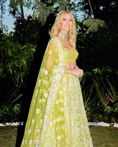 Ivanka Trump’s Signature Style: A Blend of Sophisticated Elegance and Modern Professionalism - image 6