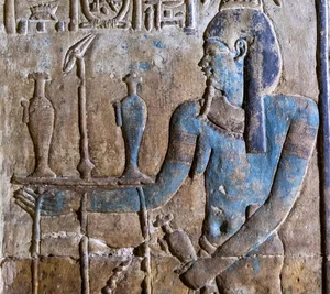 The Shimmering Secrets of Egypt: Discovering the Ancient Temple That Once Glowed with Pure Golden Splendor - image 6