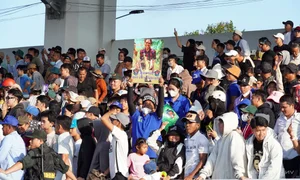Ghe Ngo Racing: The Spectacular Traditional Festival of the Mekong Delta - image 4