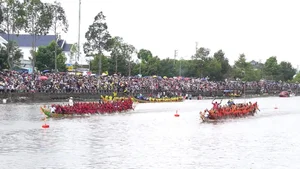 Ghe Ngo Racing: The Spectacular Traditional Festival of the Mekong Delta - image 8