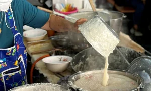 6 Essential Bangkok Street Food Spots Recommended by a Frequent Traveler - image 2
