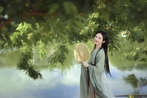 Stunning Visuals from YiTuYu Art Language Vol.4480: A Portrait Study of Shu Pian - image 13