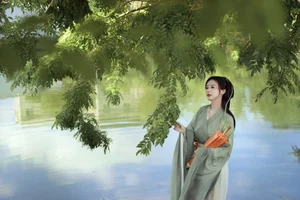 Stunning Visuals from YiTuYu Art Language Vol.4480: A Portrait Study of Shu Pian - image 4