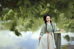 Stunning Visuals from YiTuYu Art Language Vol.4480: A Portrait Study of Shu Pian - image 8