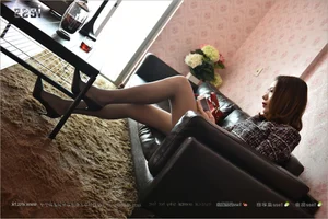 IESS Silk Foot Bento 169: Wei Wei in Thick Grey Stockings - image 45