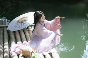YiTuYu Art Language Vol.10214 Jie Jie: A Stunning 23-Photo Collection of Artistic Portrait Photography - image 15