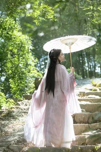 YiTuYu Art Language Vol.10214 Jie Jie: A Stunning 23-Photo Collection of Artistic Portrait Photography - image 3