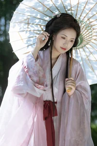 YiTuYu Art Language Vol.10214 Jie Jie: A Stunning 23-Photo Collection of Artistic Portrait Photography - image 0