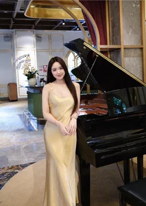 Social Media Sensation Captivates Fans With Heartfelt and Elegant Moments - image 4