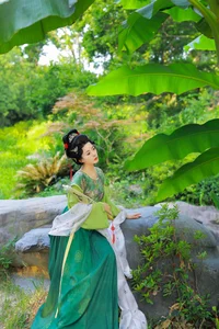 Artistic Portraiture Series Featuring Mao Zi Zi in YiTuYu Vol.7808 - image 17