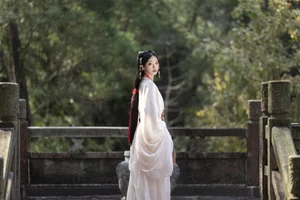 YiTuYu Art Language Vol.6339: The Radiant Beauty of Wan Jiang Ting in Exclusive Photos - image 36