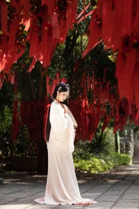 YiTuYu Art Language Vol.6339: The Radiant Beauty of Wan Jiang Ting in Exclusive Photos - image 20