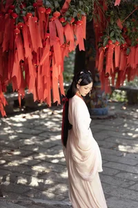 YiTuYu Art Language Vol.6339: The Radiant Beauty of Wan Jiang Ting in Exclusive Photos - image 1