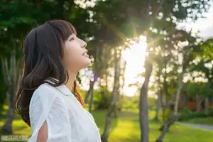 Shunka Ayami: Radiant Charm & Natural Beauty in Graphis Gals Beautiful Boty Part01 - image 15