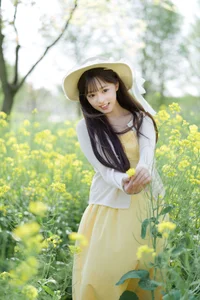 Golden Hour Glow: Ethereal Portrait Photography in Sun-Drenched Flower Fields – Art Language Vol.9109 featuring Model Xiao Yi - image 18