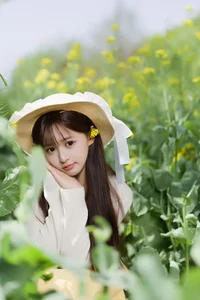 Golden Hour Glow: Ethereal Portrait Photography in Sun-Drenched Flower Fields – Art Language Vol.9109 featuring Model Xiao Yi - image 4