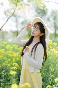 Golden Hour Glow: Ethereal Portrait Photography in Sun-Drenched Flower Fields – Art Language Vol.9109 featuring Model Xiao Yi - image 16