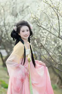 Shu Shu Jiang's Grace Amidst Blooming Plum Blossoms - YiTuYu Art Language Vol.8769 - image 16