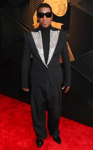 2025 Grammy Awards Red Carpet Fashion: A Spectacular Display of Celebrity Style and Glamour - image 10