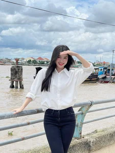 Vietnamese Beauty Queens and Academic Excellence: Discover the Stars from the Same School as Olympia Champions - image 14
