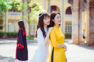 Vietnamese Beauty Queens and Academic Excellence: Discover the Stars from the Same School as Olympia Champions - image 3