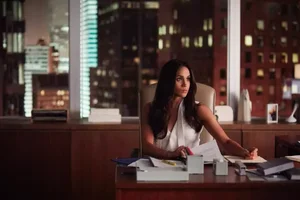 Meghan Markle's Iconic Corporate Style in Suits: A Fashion Legacy for Rachel Zane - image 4