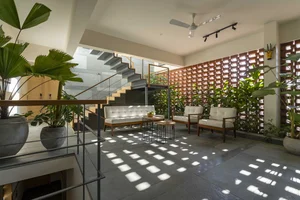 Sustainable Urban Living: A Stunning Green Renovation of a Mini Apartment in India - image 1