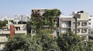 Sustainable Urban Living: A Stunning Green Renovation of a Mini Apartment in India - image 13