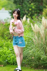 Contemporary Portraiture Featuring Mu Yan Se Cc in YiTuYu Art Language Vol.5623 - image 33