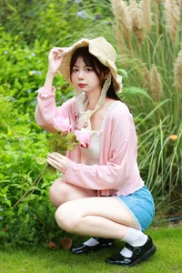 Contemporary Portraiture Featuring Mu Yan Se Cc in YiTuYu Art Language Vol.5623 - image 16