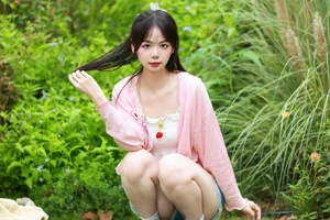 Contemporary Portraiture Featuring Mu Yan Se Cc in YiTuYu Art Language Vol.5623 - image 35